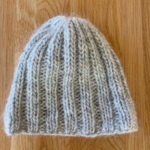Iceland Icelandic wool hand knit grey ivory ribbed beanie